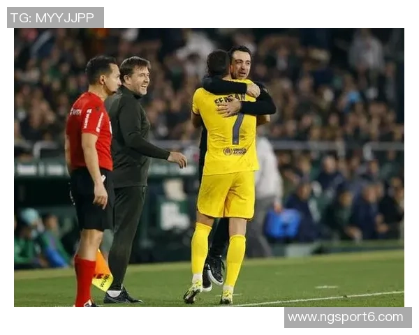 奎因豪取三双表现惊艳哈珀关键时刻助球队逆转胜利