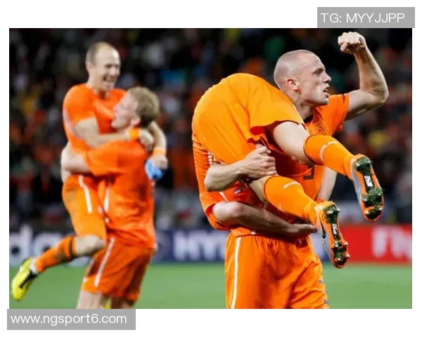 戴维恩米切尔称赞阿德巴约团队凝聚力强调球队团结精神