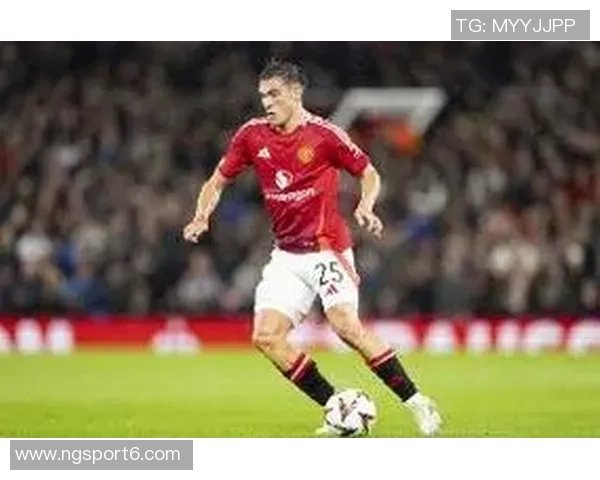 加拉塔萨雷冬窗引援目标锁定曼联中场乌加特