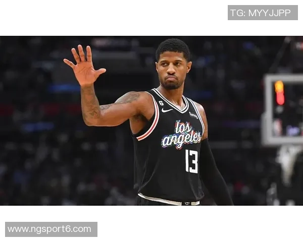 乔治复出表现平平上半场仅得7分3板状态待调整