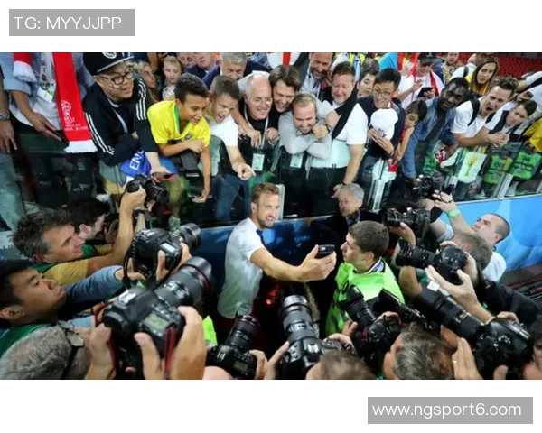 索斯盖特宣布将与英格兰国家队保持距离不会亲临世界杯现场观赛