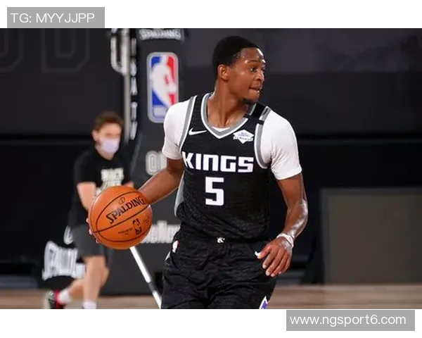 福克斯谈球队表现起伏关键在于如何面对逆境与挑战 福克斯谈球队表现起伏关键在于如何面对逆境与挑战