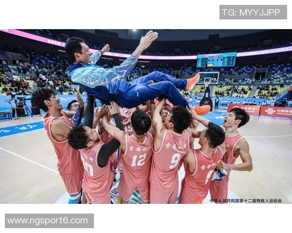 华子称戈贝尔在场时对手不敢轻易冲筐我们难以填补他的空缺